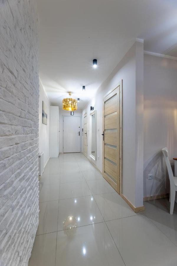 Apartament Kasztelan II Ustrzyki Dolne Exteriör bild