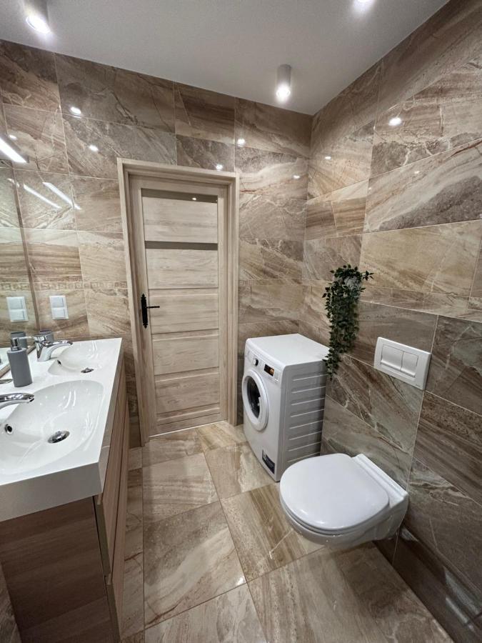 Apartament Kasztelan II Ustrzyki Dolne Exteriör bild