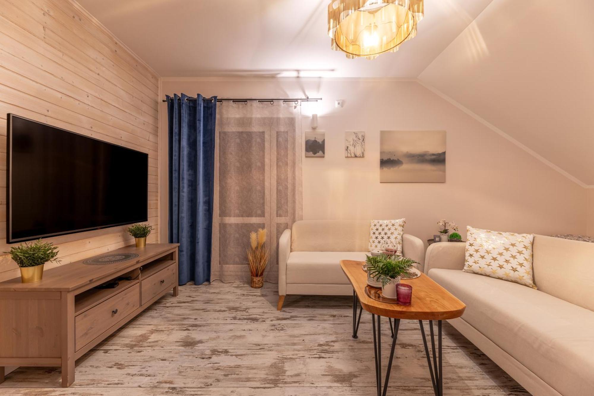Apartament Kasztelan II Ustrzyki Dolne Exteriör bild
