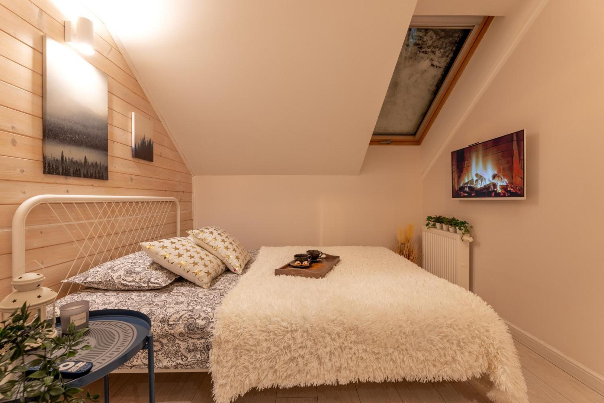 Apartament Kasztelan II Ustrzyki Dolne Exteriör bild